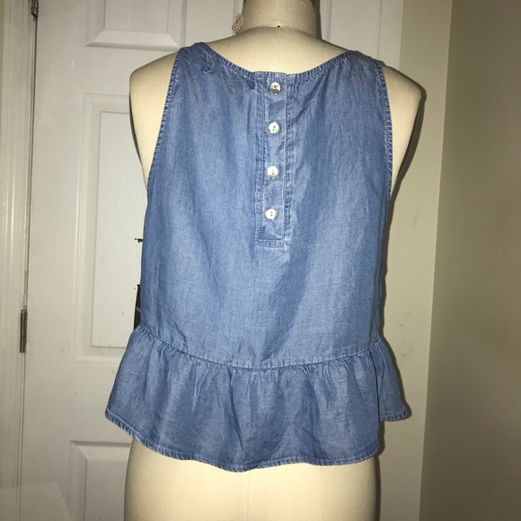 Forever 21 Chambray Top - Picture 2 of 4